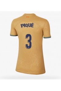Fotbalové Dres Barcelona Gerard Pique #3 Dámské Venkovní Oblečení 2022-23 Krátký Rukáv